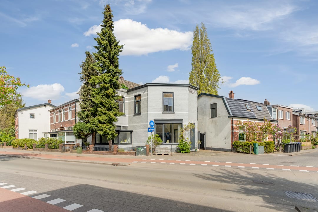 Foto 52 van Naarderstraat 78