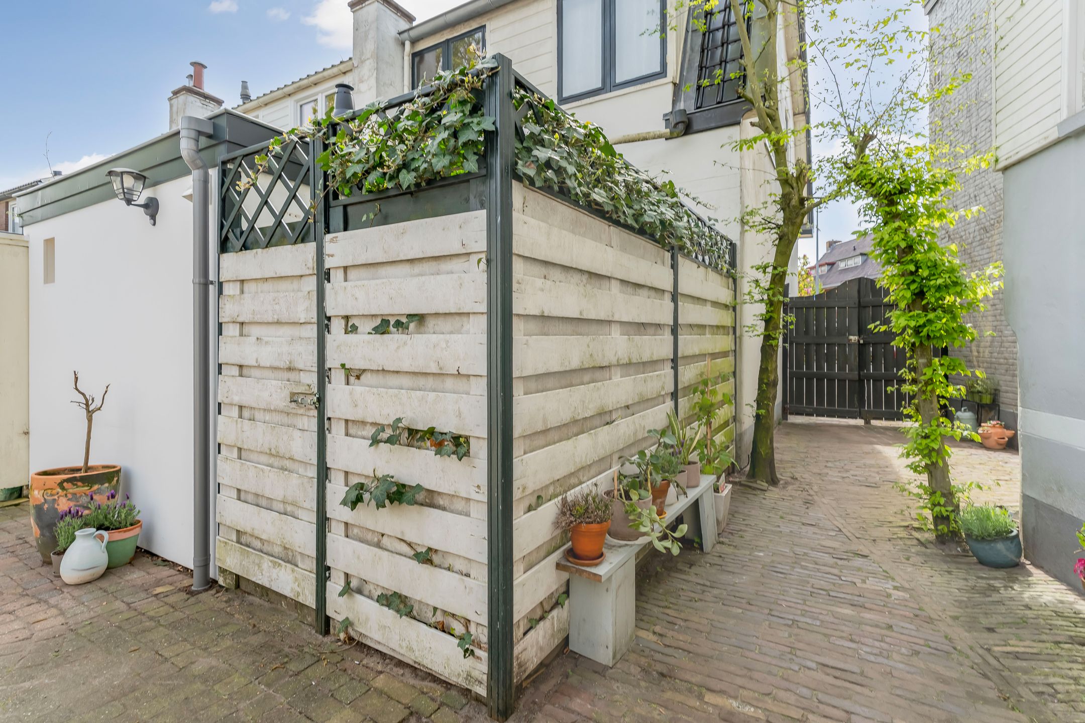 Foto 48 van Naarderstraat 78