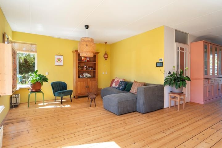 Photo 2 of Meulakkers 16