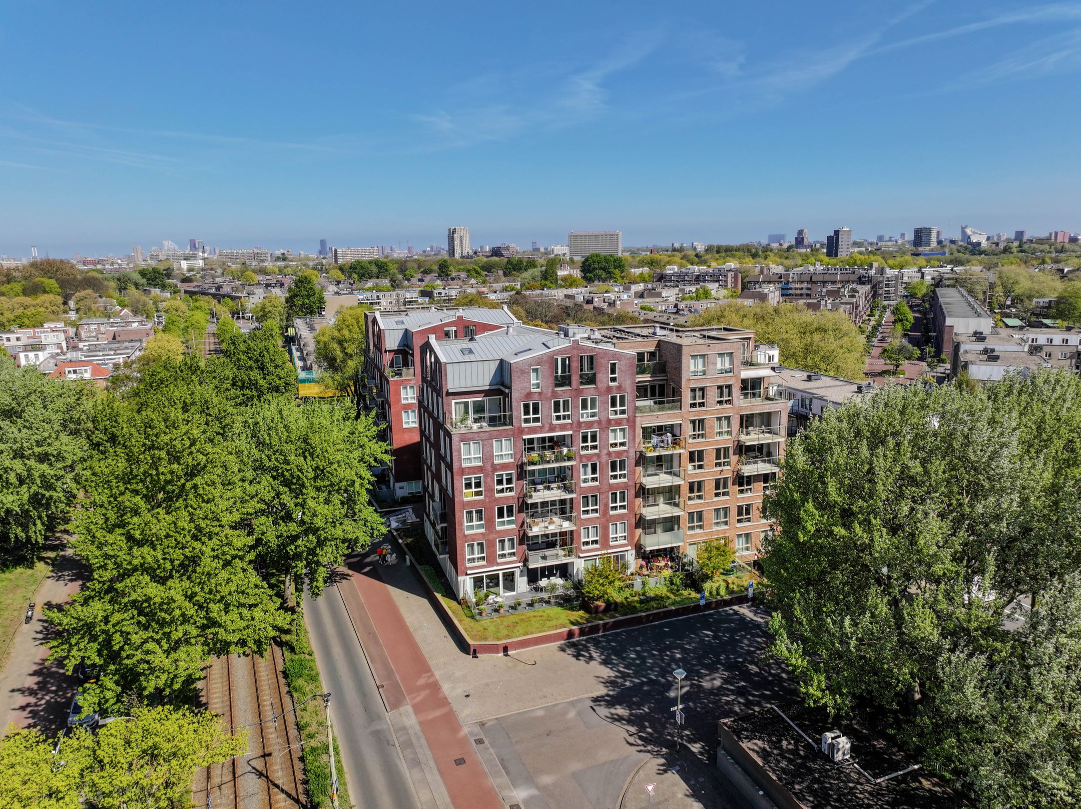 Photo 48 of Oude Haagweg 44-B
