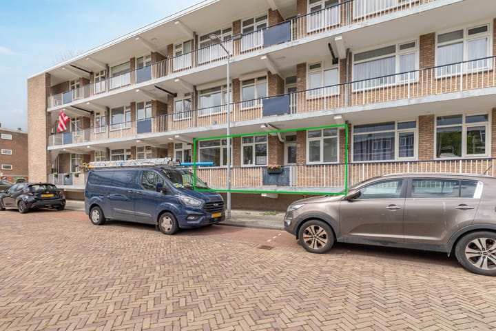 Photo 4 of Asselijnstraat 56