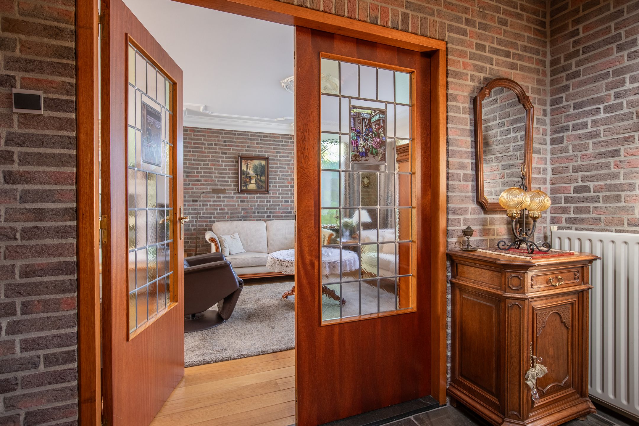 Photo 6 of Graaf van Loonstraat 11