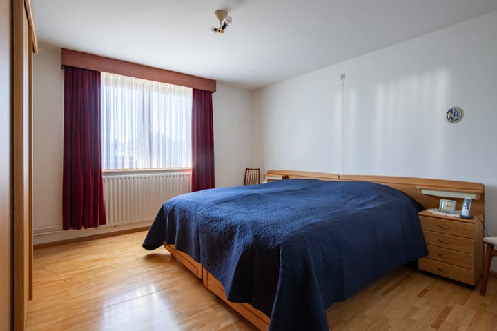 Photo 3 of Graaf van Loonstraat 11