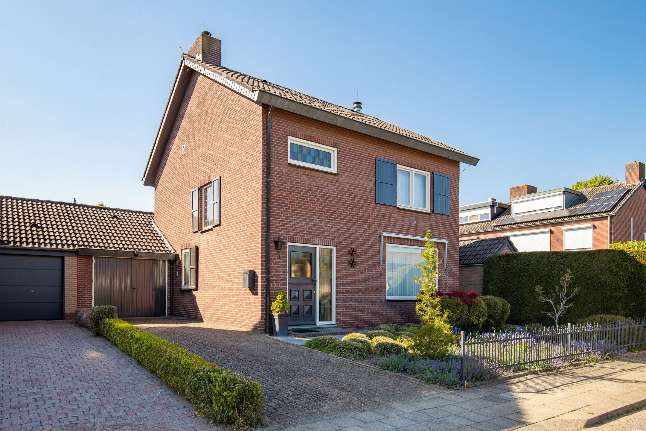 Graaf van Loonstraat 11 