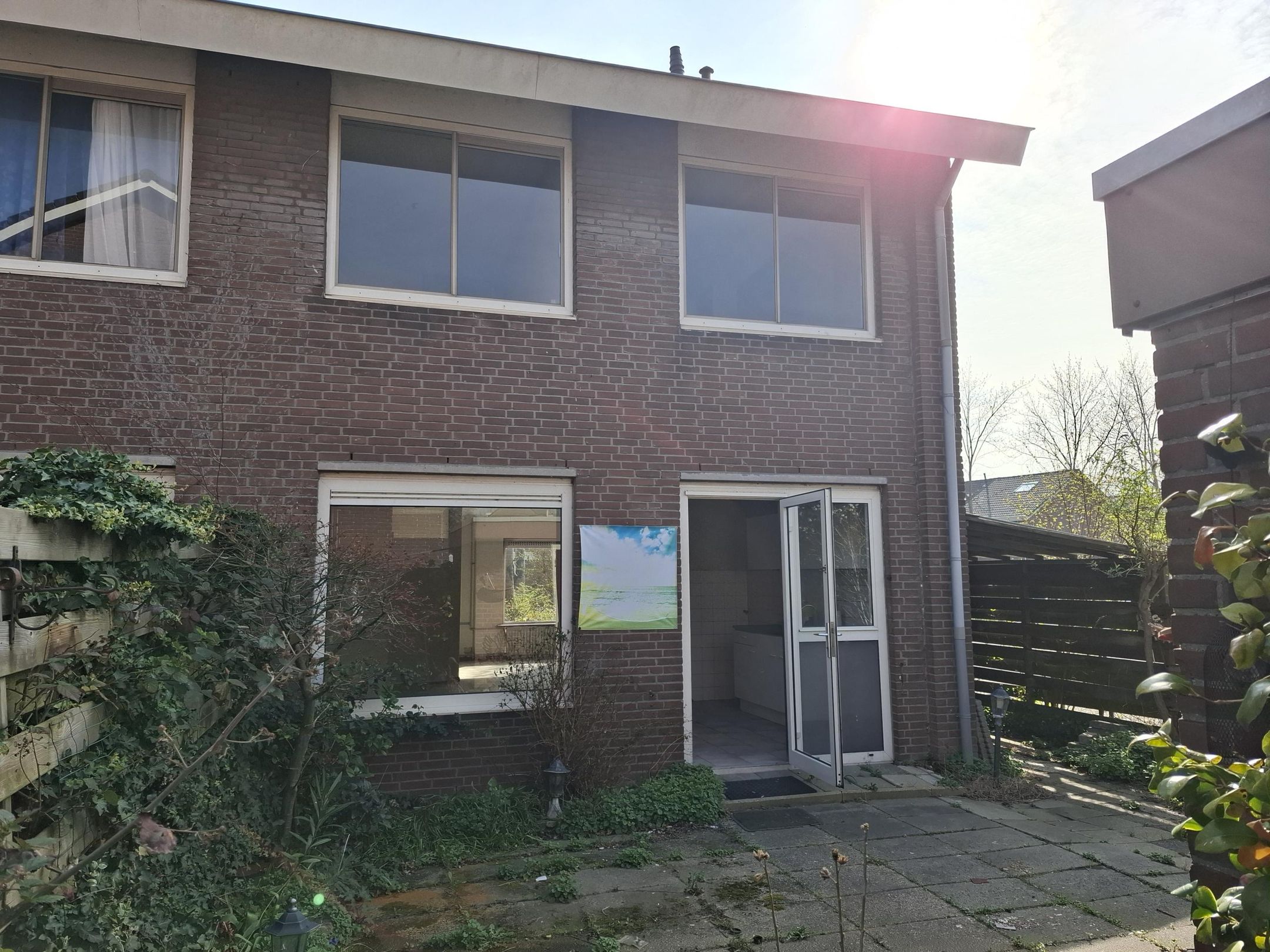 Spacious 5-Room Corner House in Waterland with Four Bedrooms and Large Garden — 12