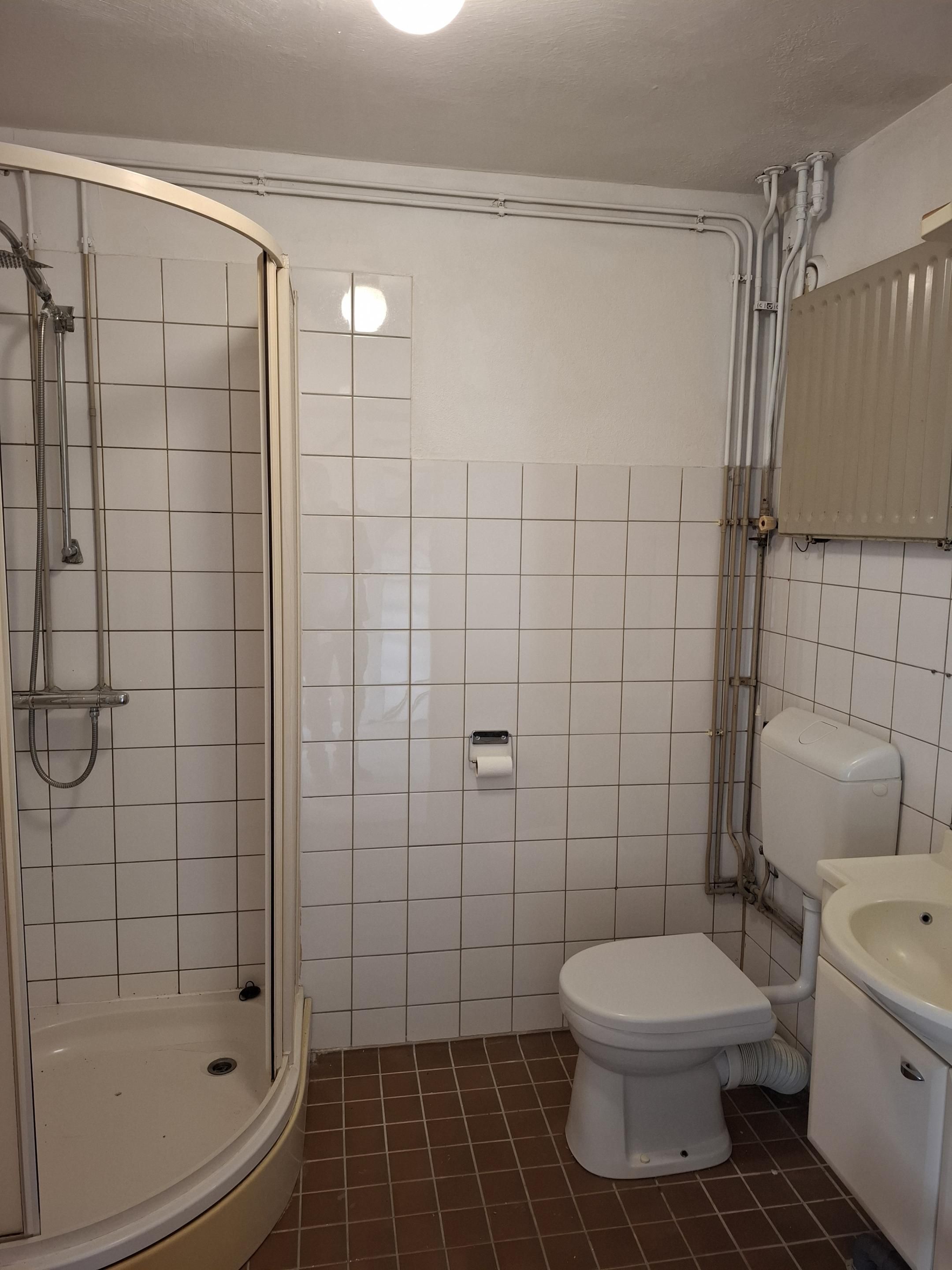 Spacious 5-Room Corner House in Waterland with Four Bedrooms and Large Garden — 9
