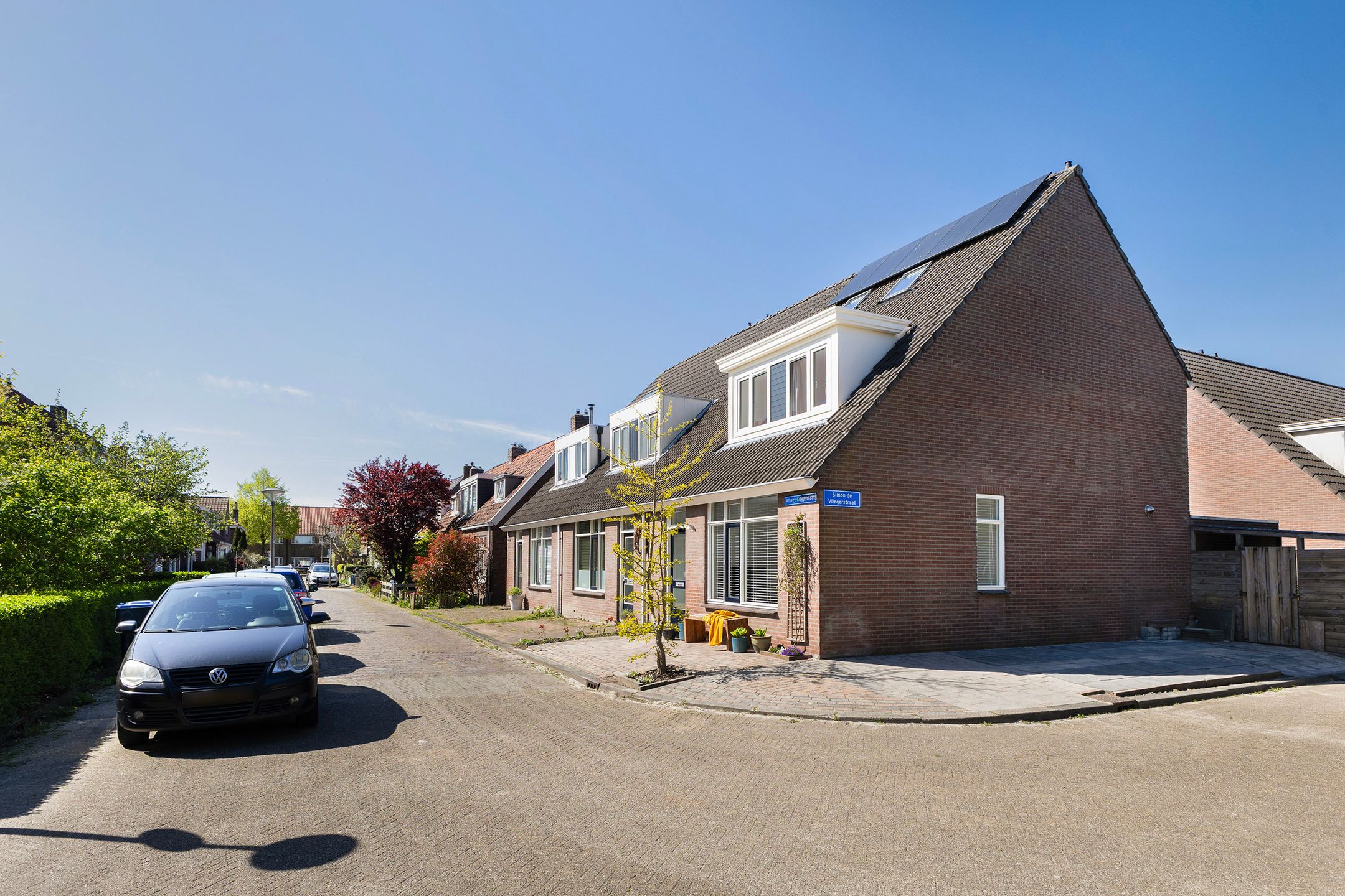 Photo 45 of Albert Cuypstraat 23