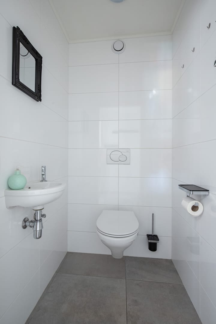 Tussenwoning te koop: Schout Boutenstraat 22, Buchten