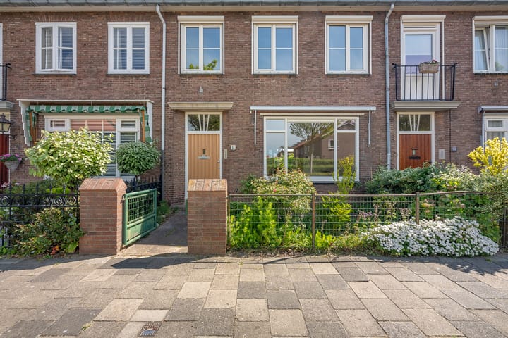 Foto 2 van De Ruyterstraat 51