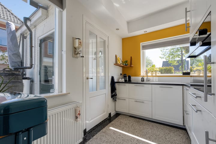 Photo 3 of Wethouder Nijhuisstraat 17