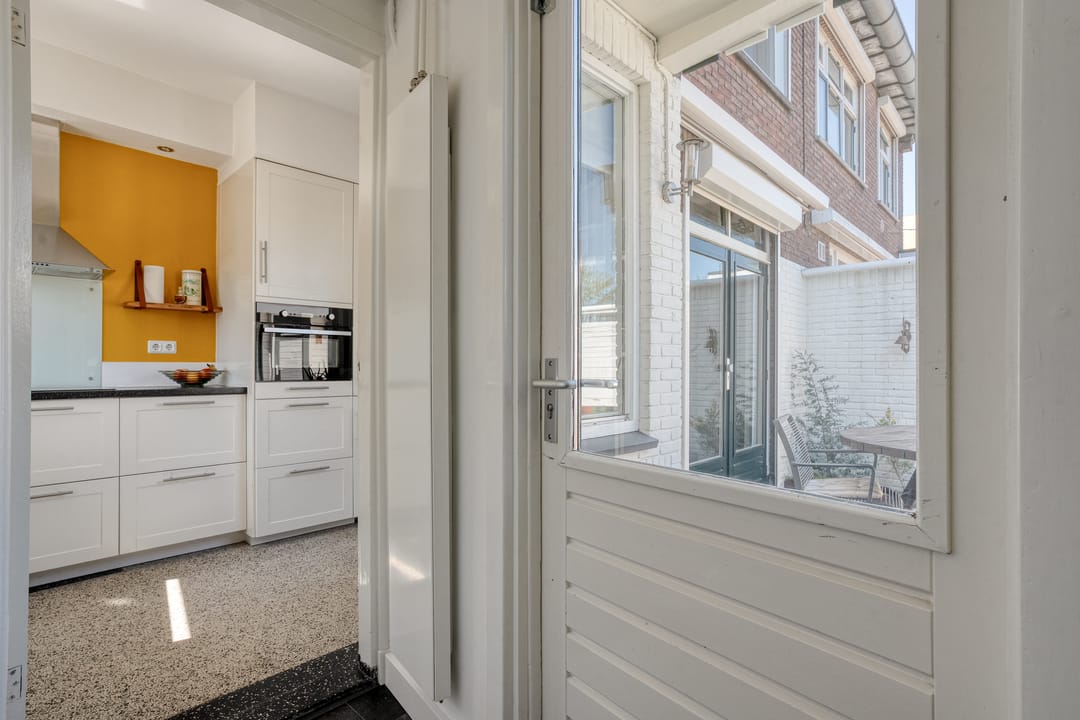 Photo 23 of Wethouder Nijhuisstraat 17