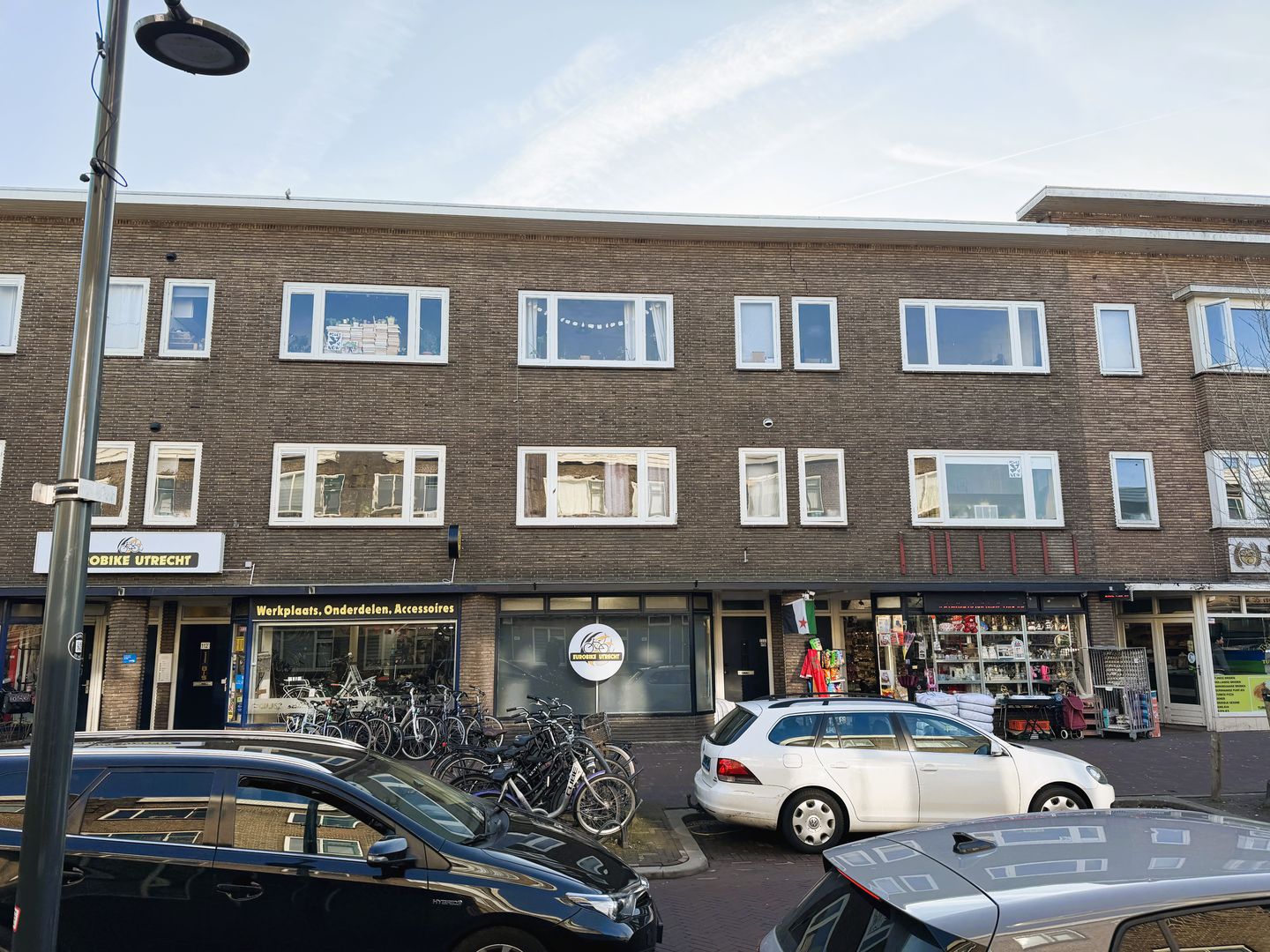 View photo 1 of Kanaalstraat 114