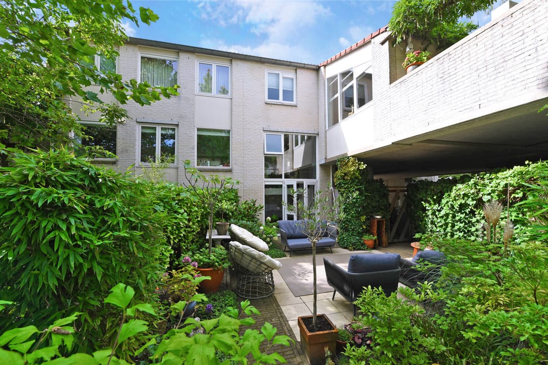 Photo 46 of Gesloten Stad 4