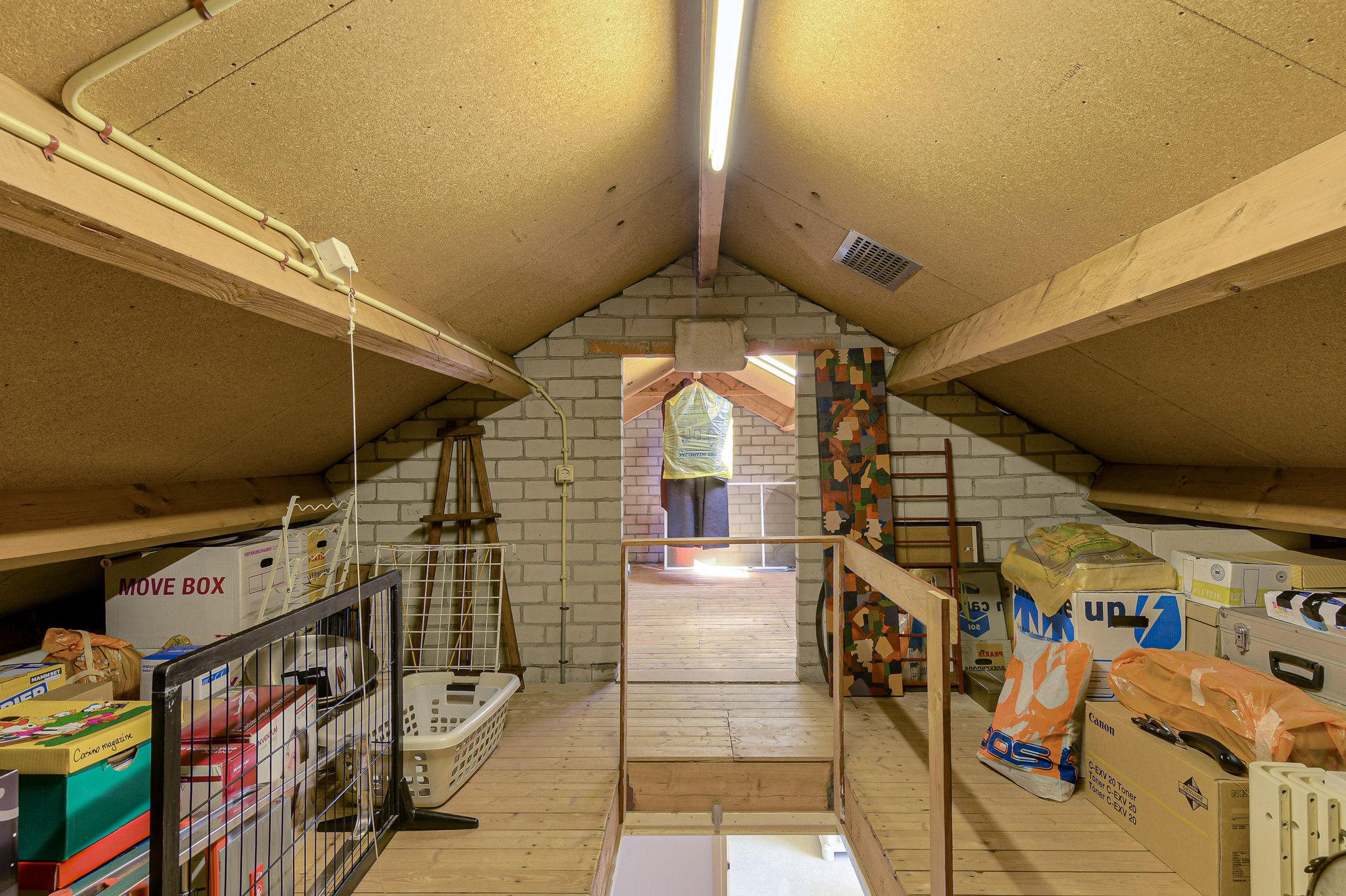 Photo 30 of Bronkhorst 46