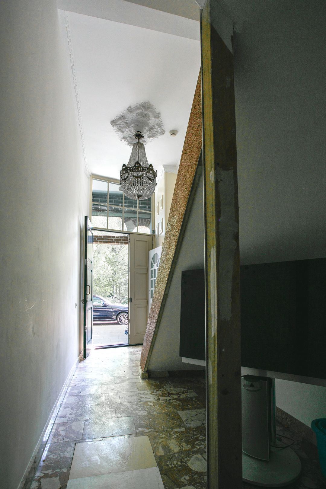 Grand 381m² Townhouse with Dual Living Potential in Scheveningen — 58