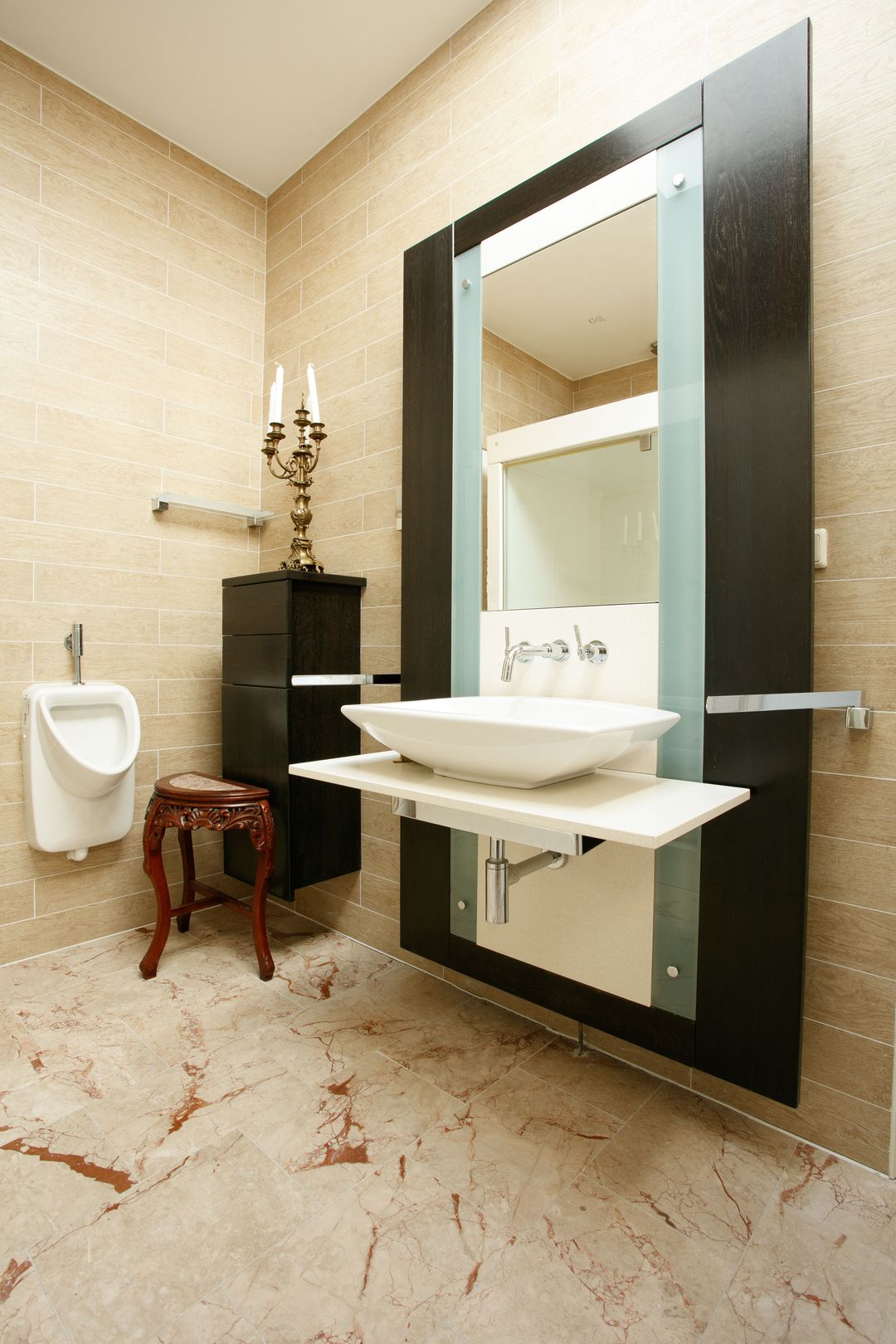 Grand 381m² Townhouse with Dual Living Potential in Scheveningen — 47