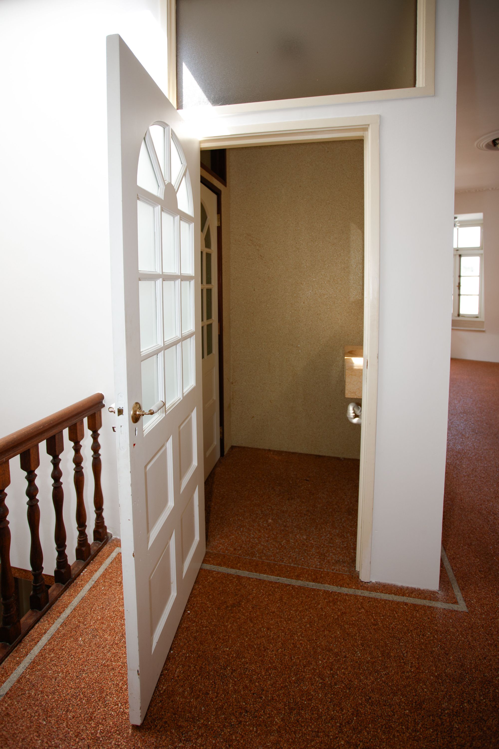 Grand 381m² Townhouse with Dual Living Potential in Scheveningen — 78