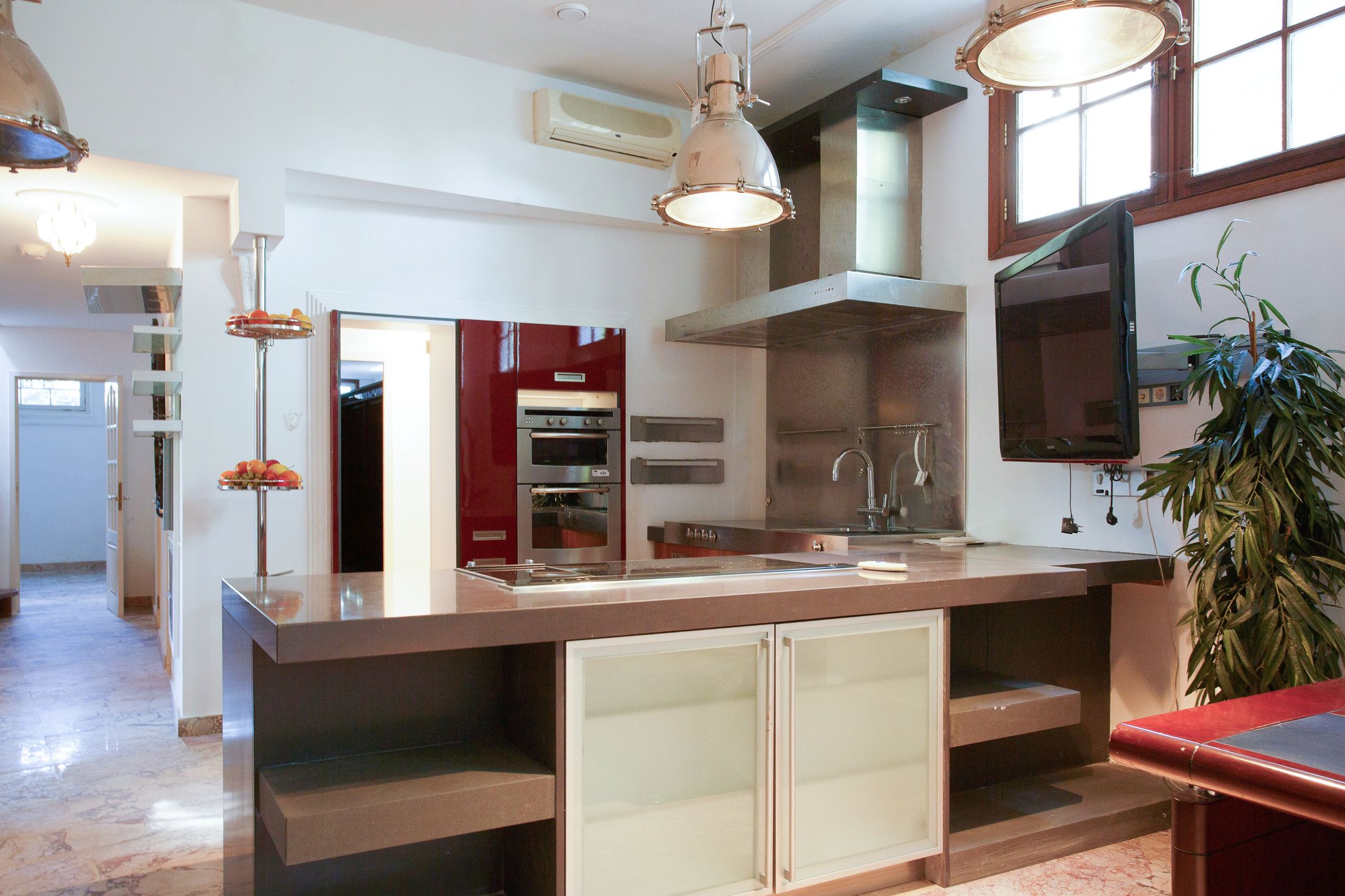 Grand 381m² Townhouse with Dual Living Potential in Scheveningen — 21