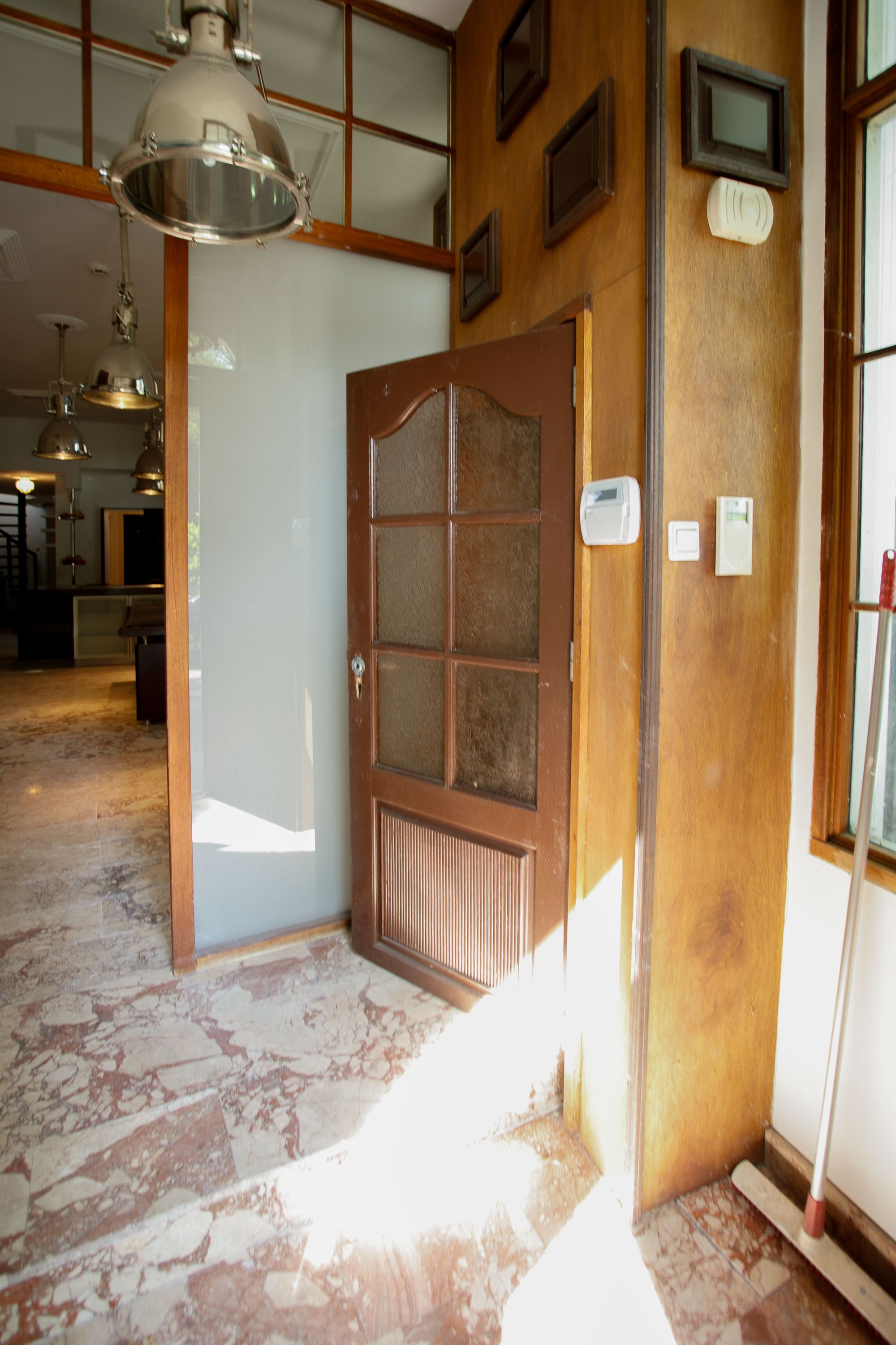 Grand 381m² Townhouse with Dual Living Potential in Scheveningen — 54