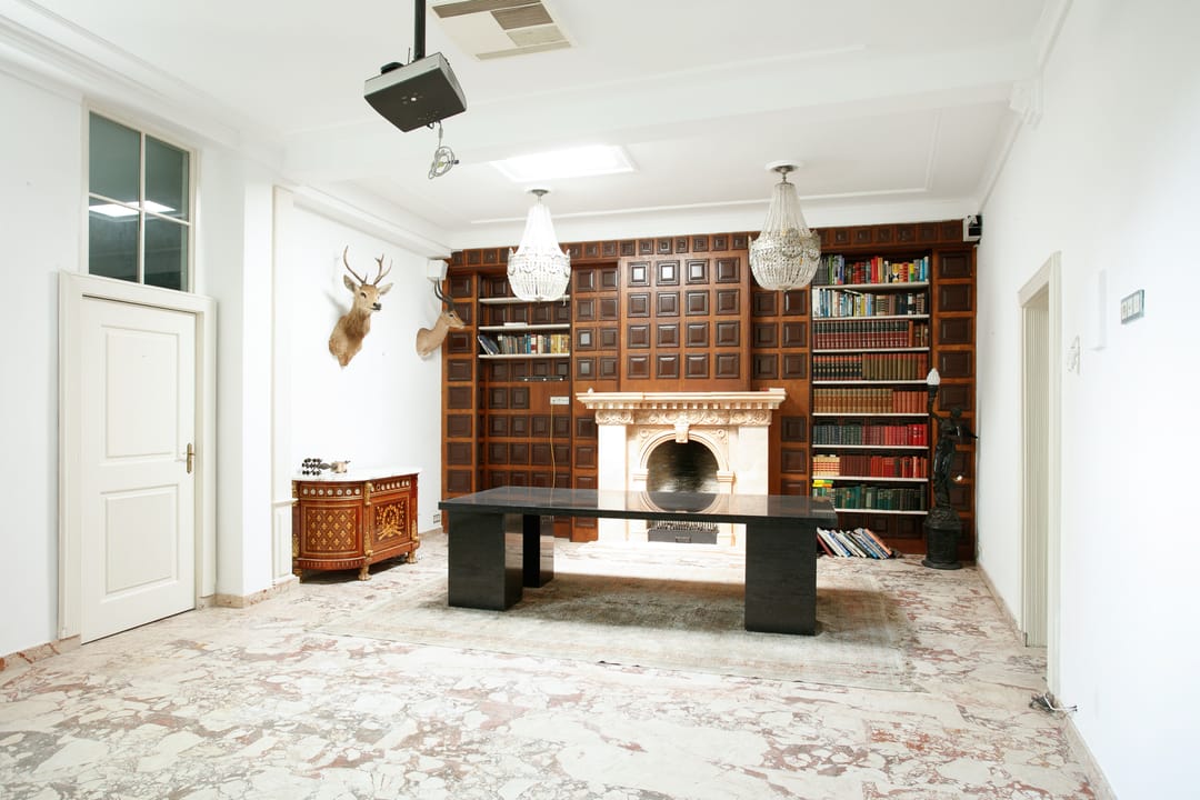 Grand 381m² Townhouse with Dual Living Potential in Scheveningen — 26