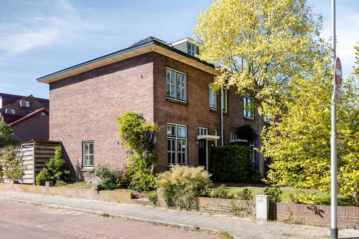 Photo 4 of van Peltlaan 204