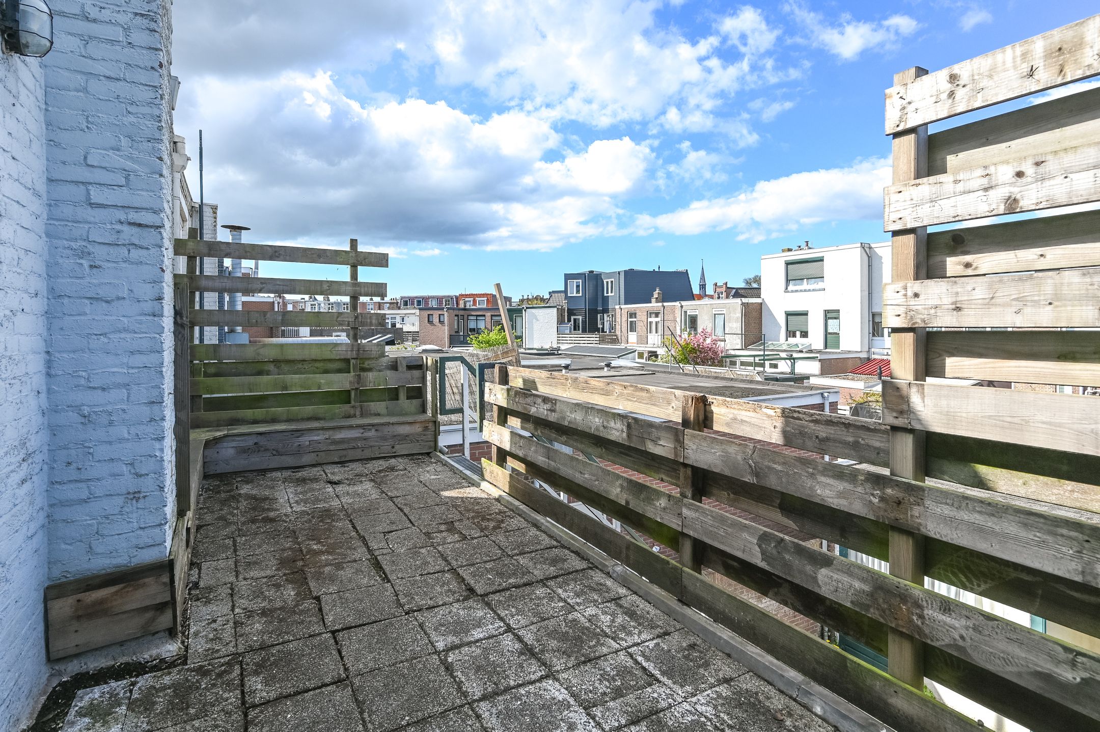 Versatile Mixed-Use Property with Commercial Space and Upper Apartment on Lively Kennemerlaan — 15
