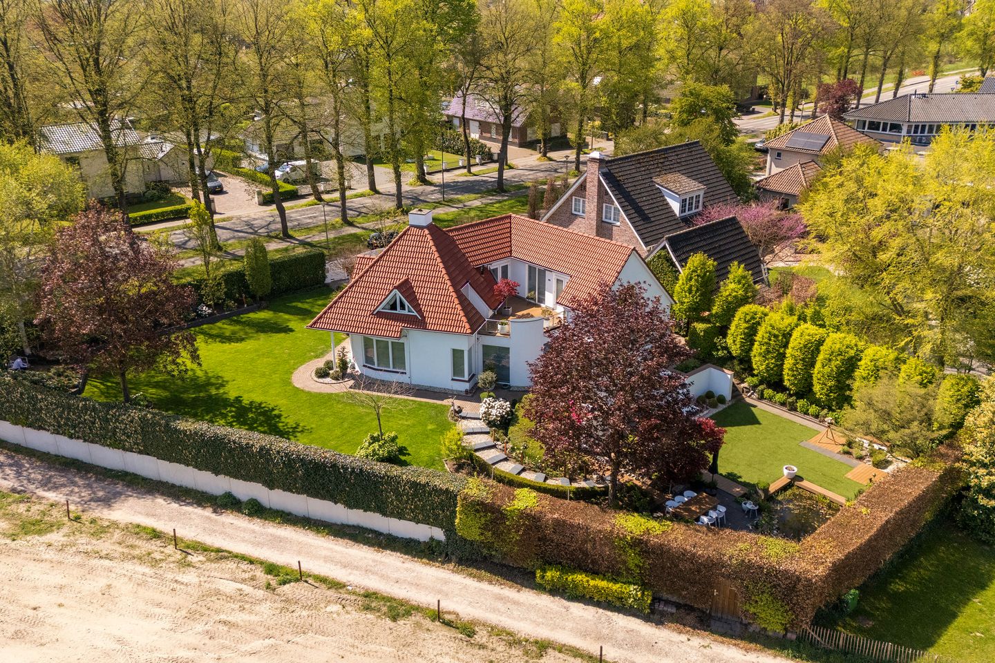 Photo 4 of Nieuweweg 10
