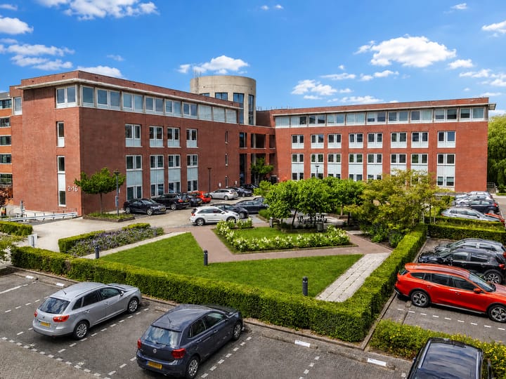 Beechavenue 2-16, Schiphol-Rijk