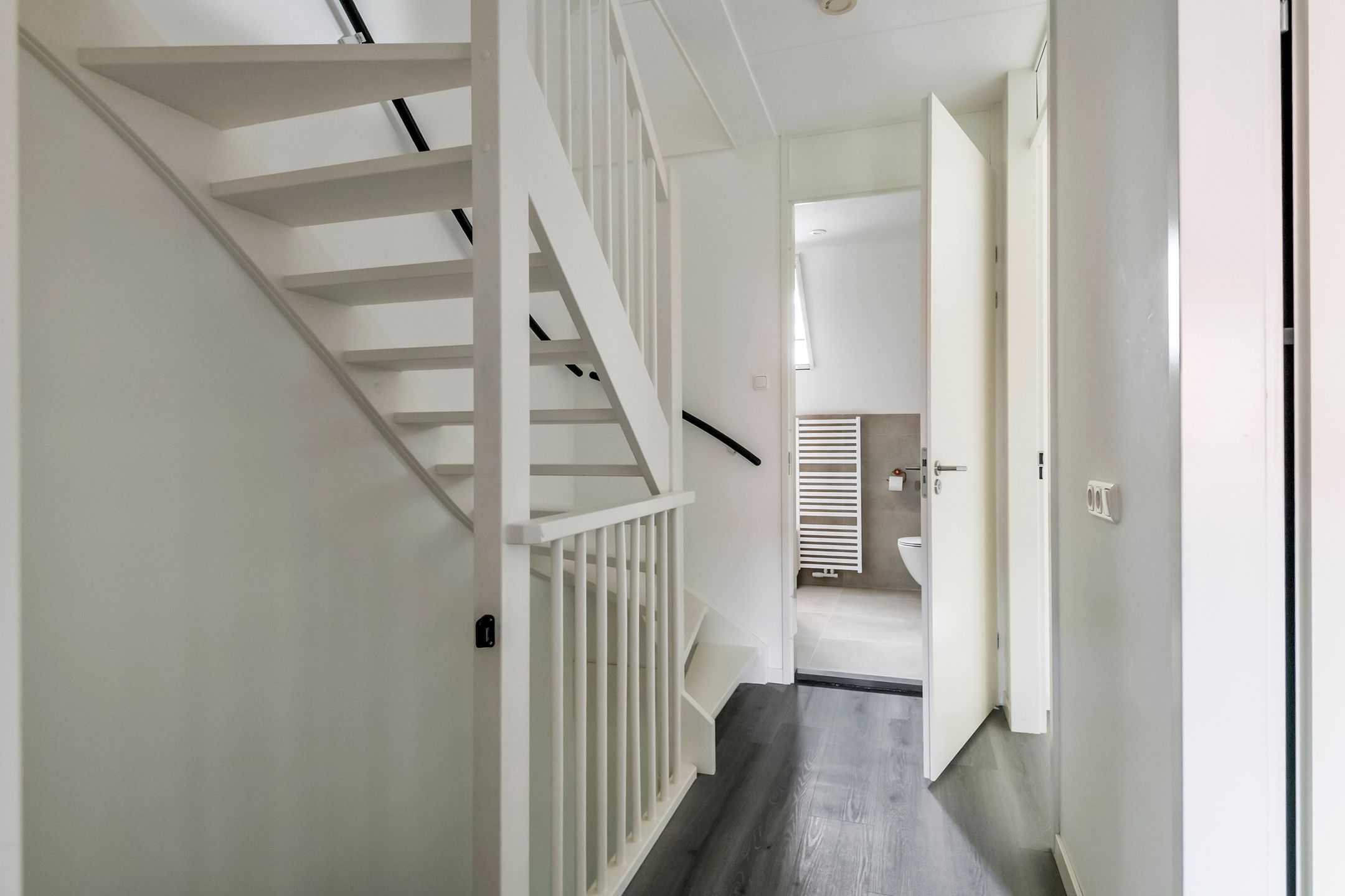 Photo 39 of Meester J van Dolderenstraat 11