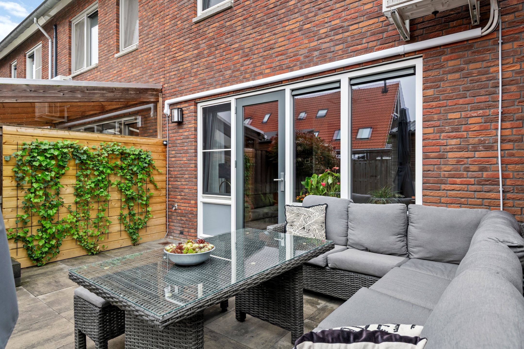 Photo 6 of Meester J van Dolderenstraat 11