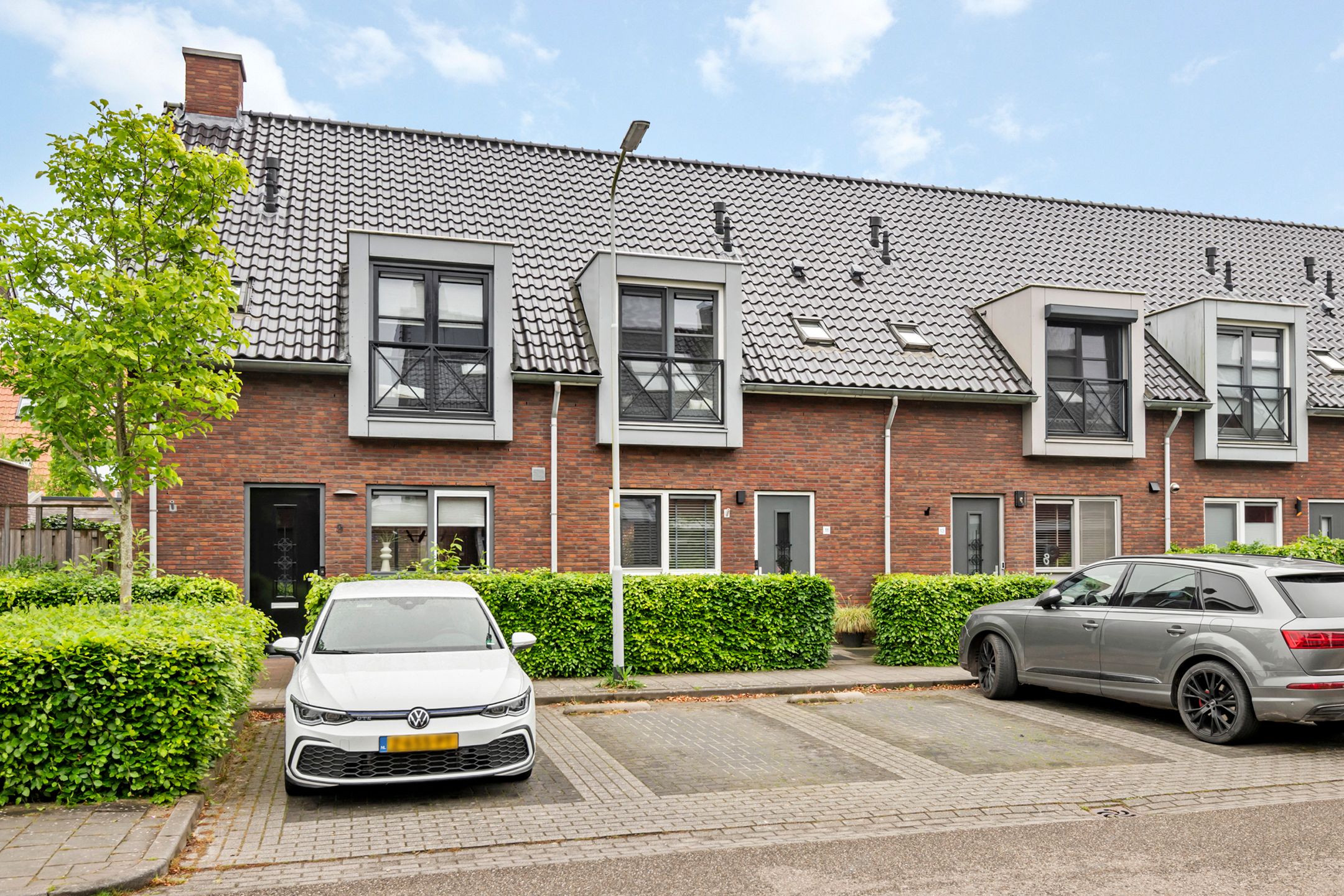 Photo 42 of Meester J van Dolderenstraat 11