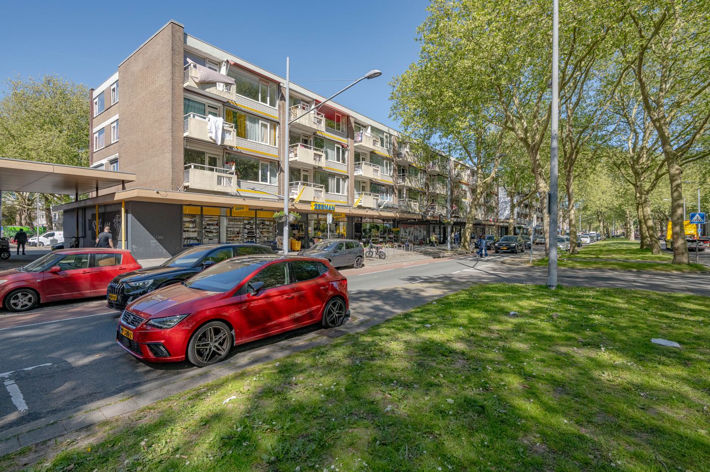 Well-maintained corner apartment with south-facing balcony in Rotterdam Zuidwijk — 25