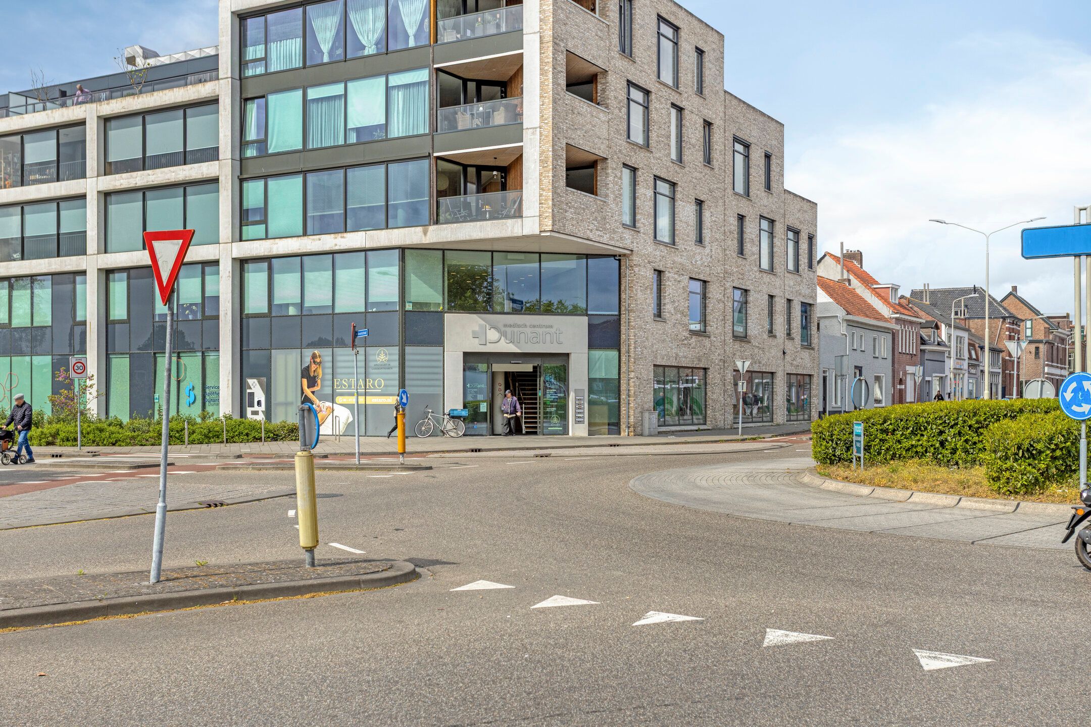 Photo 36 of Hoogstraat 94