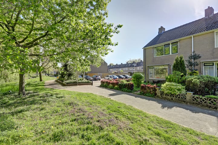 Foto 4 van Beukenhof 49