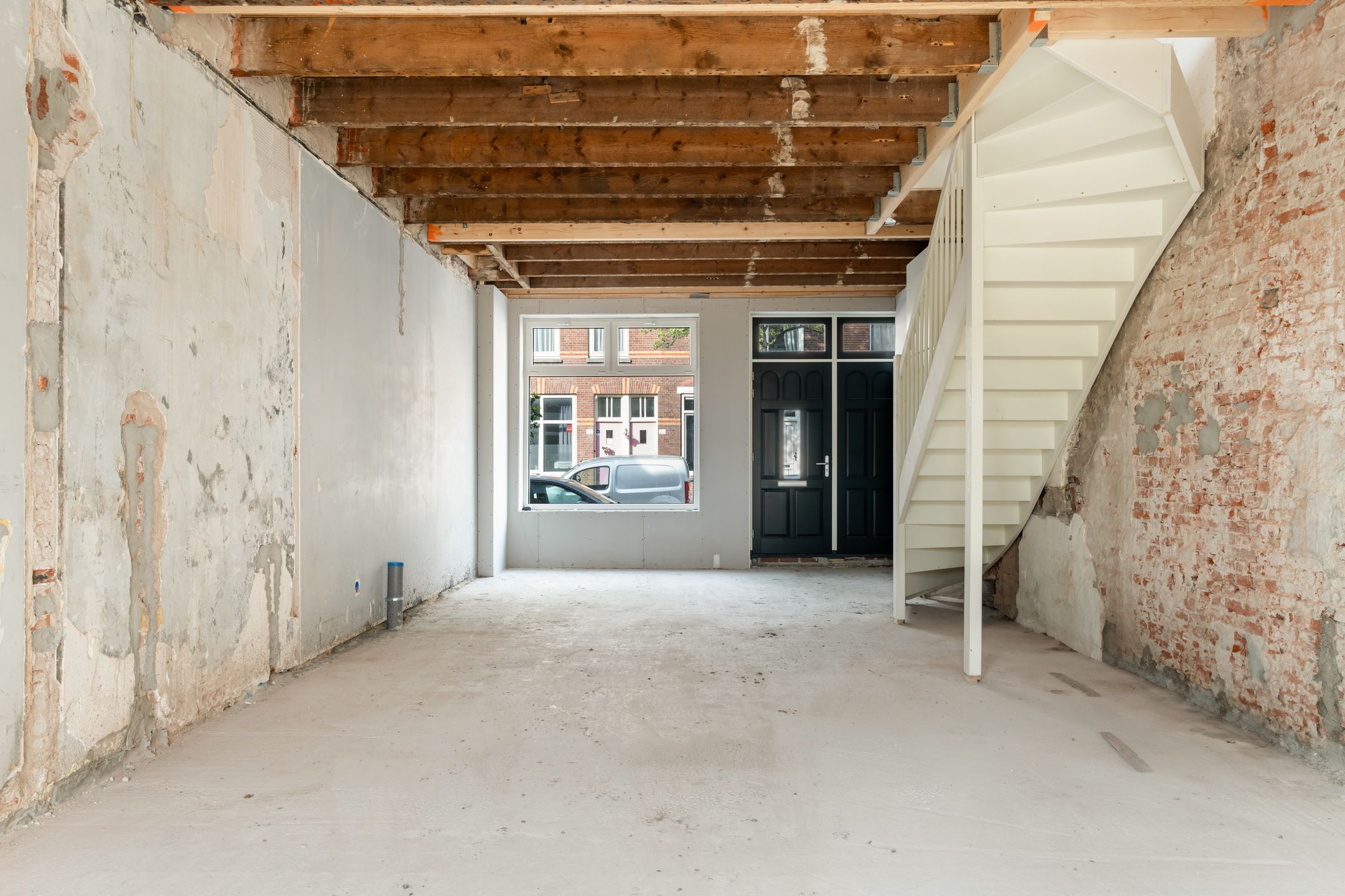 Photo 9 of Ebenhaëzerstraat 38