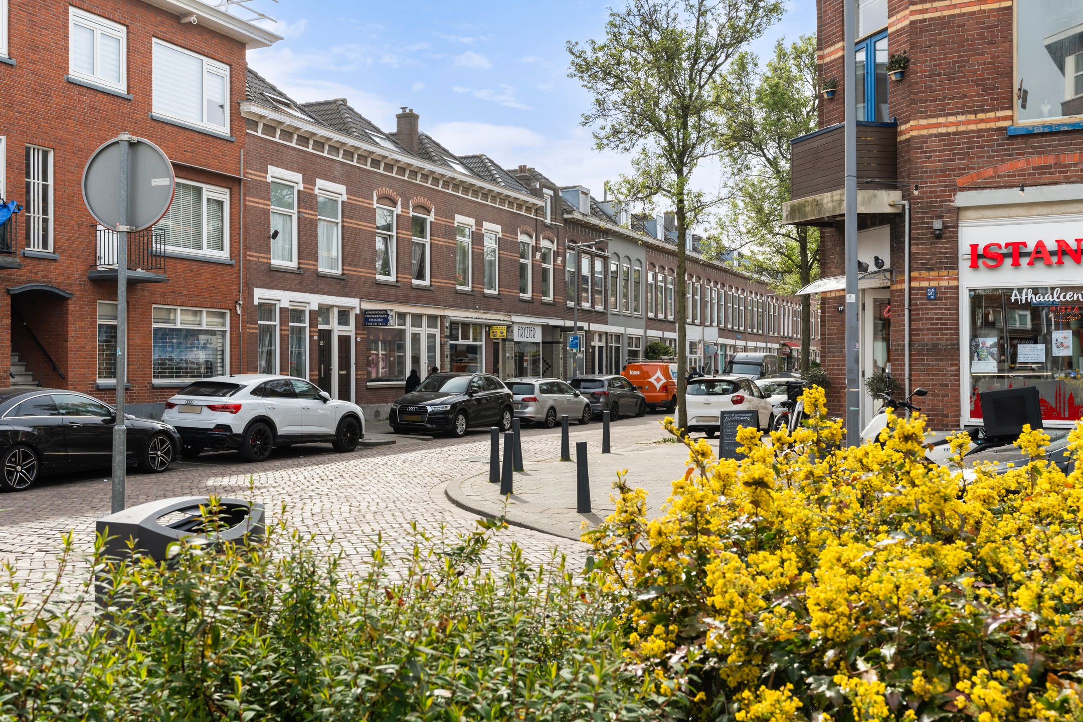Photo 27 of Ebenhaëzerstraat 38