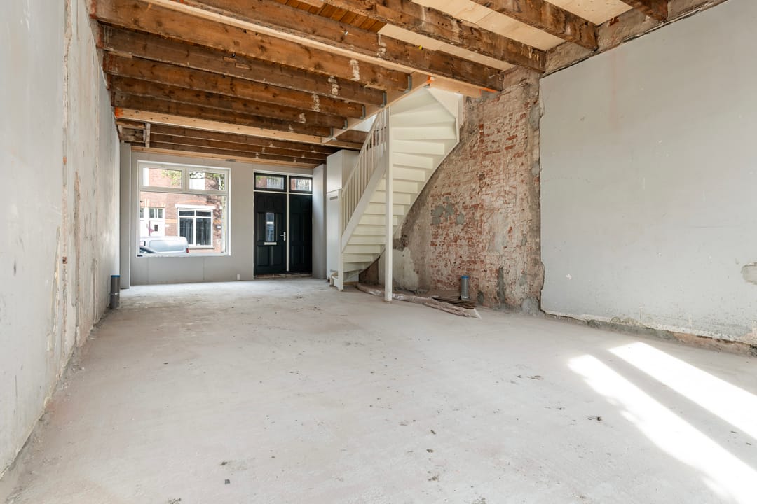 Photo 7 of Ebenhaëzerstraat 38