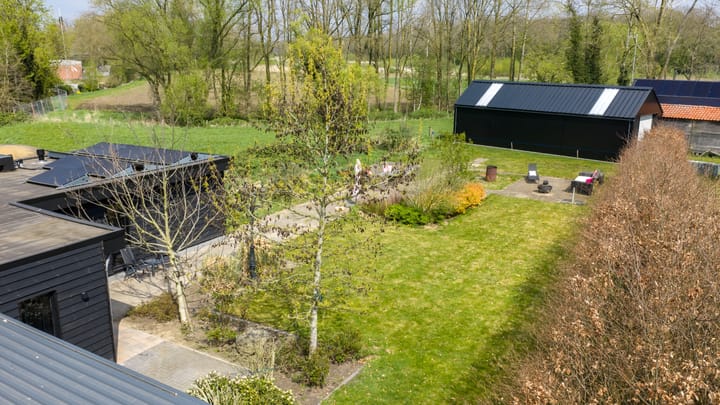 Photo 4 of Gronausestraat 379