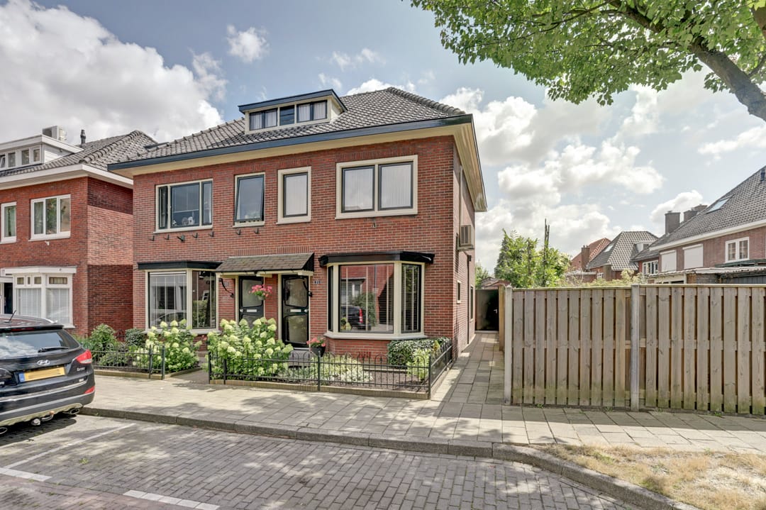 Photo 1 of Palembangstraat 35