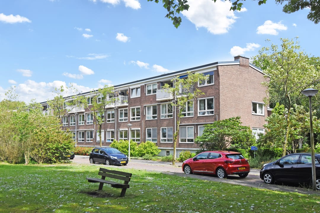 Photo 37 of Van Blommesteinstraat 12