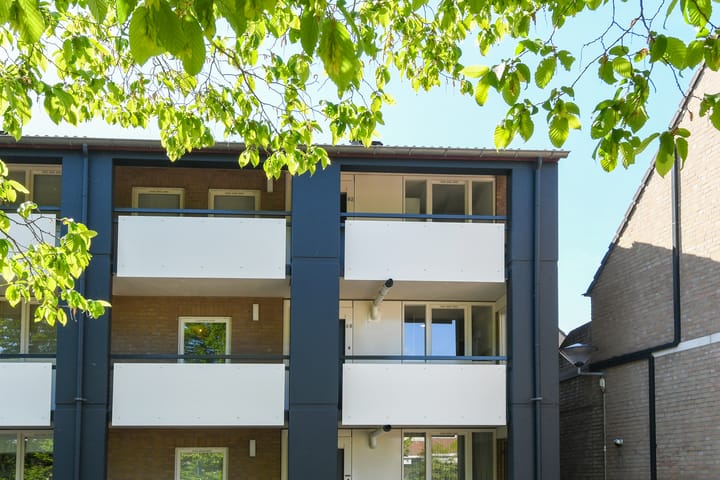 Photo 2 of Beatrixlaan 68