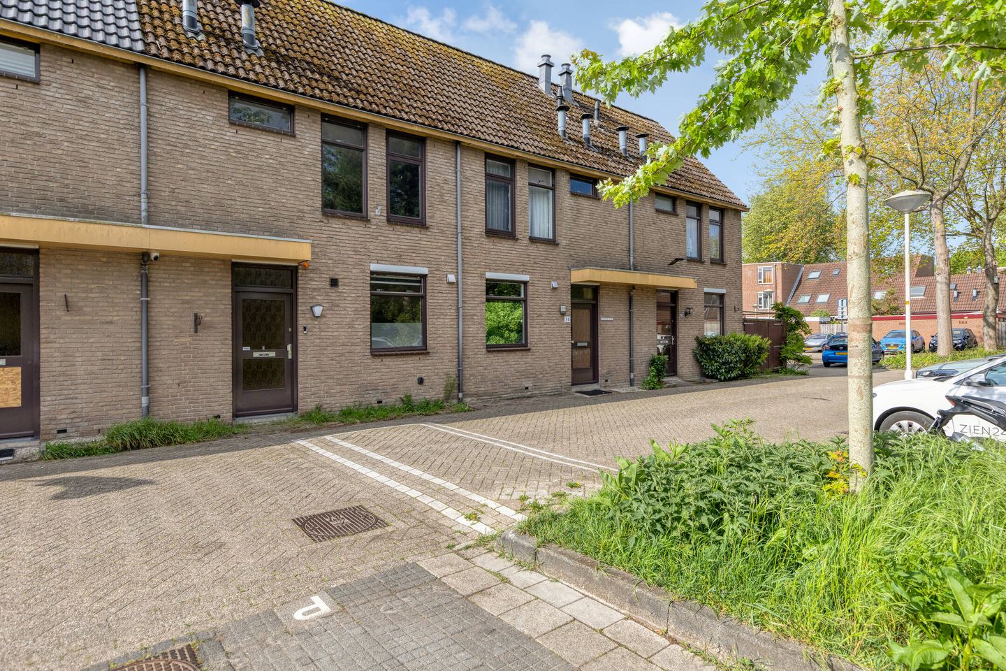 Child-Friendly Family Home with Deep Southwest-Facing Garden — 34