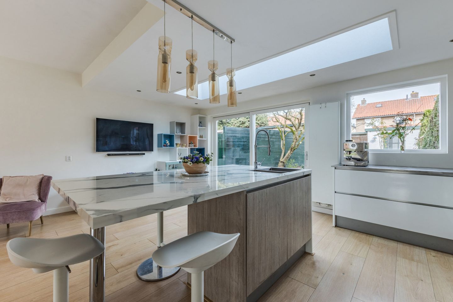 Photo 10 of Abel Tasmanstraat 25