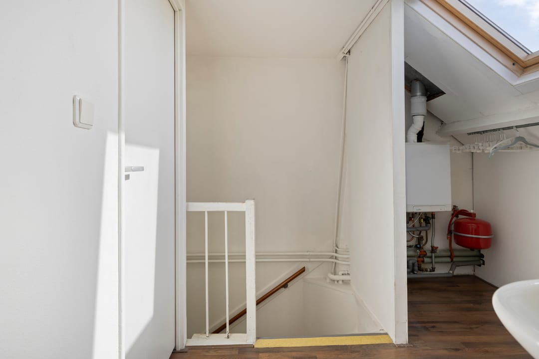 Photo 32 of Weberstraat 15