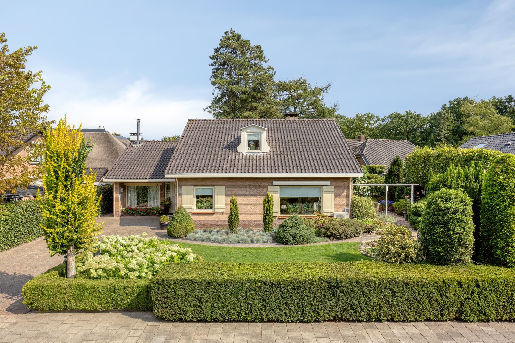 Burg Röell-laan 7 