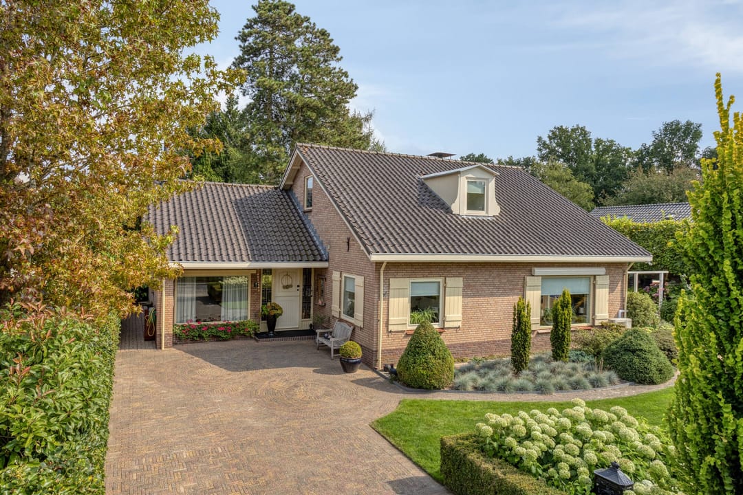 Foto 41 van Burg Röell-laan 7