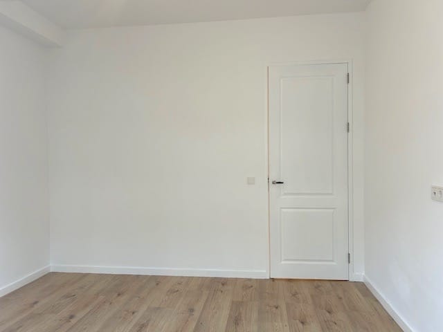 Foto 7 van Haarlemmermeerstraat 32