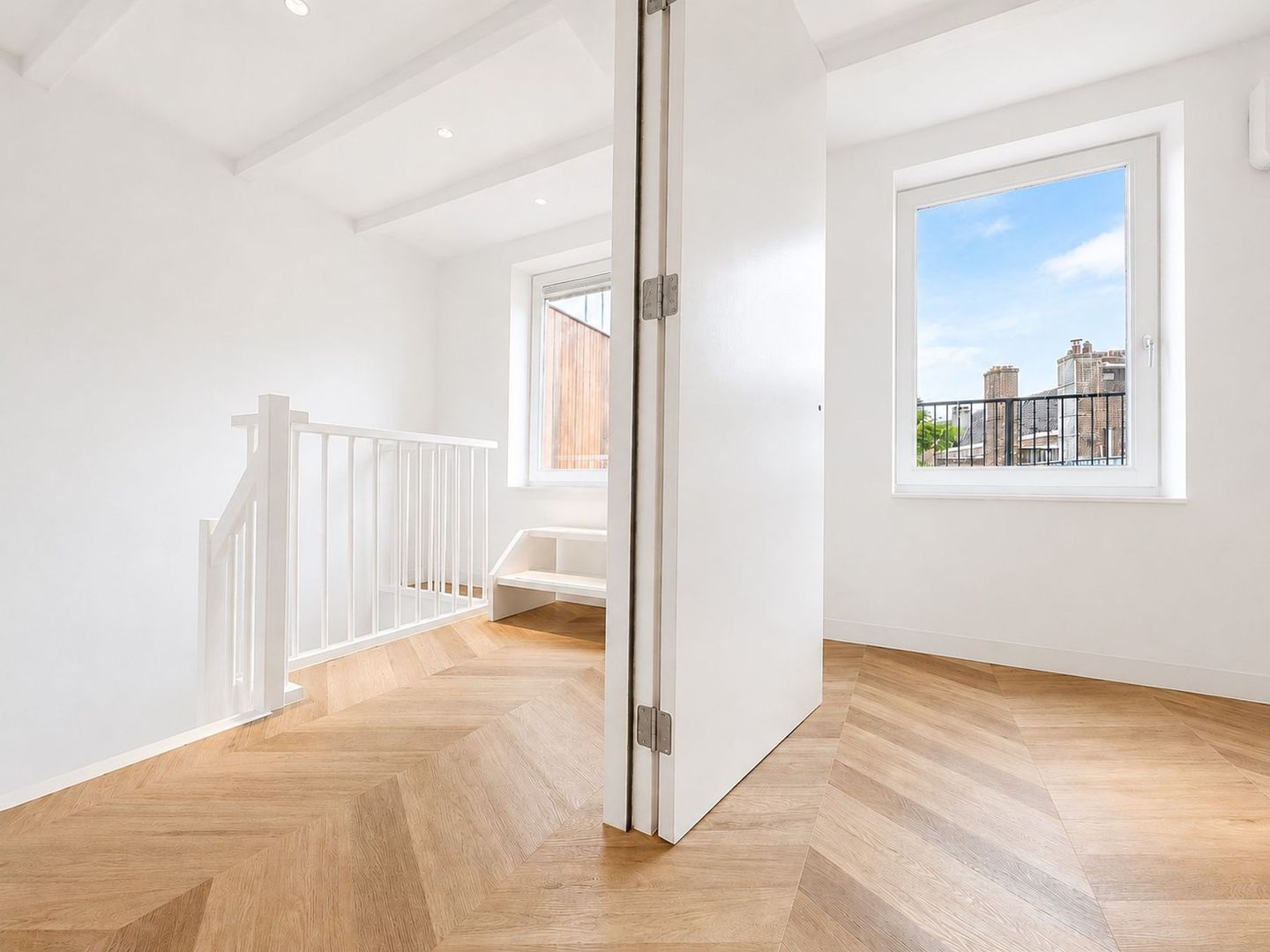 Photo 14 of Beethovenstraat 8-F