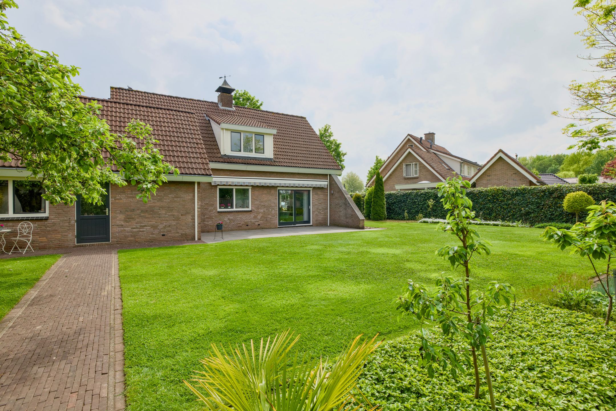 Photo 45 of Veeneslagen 19
