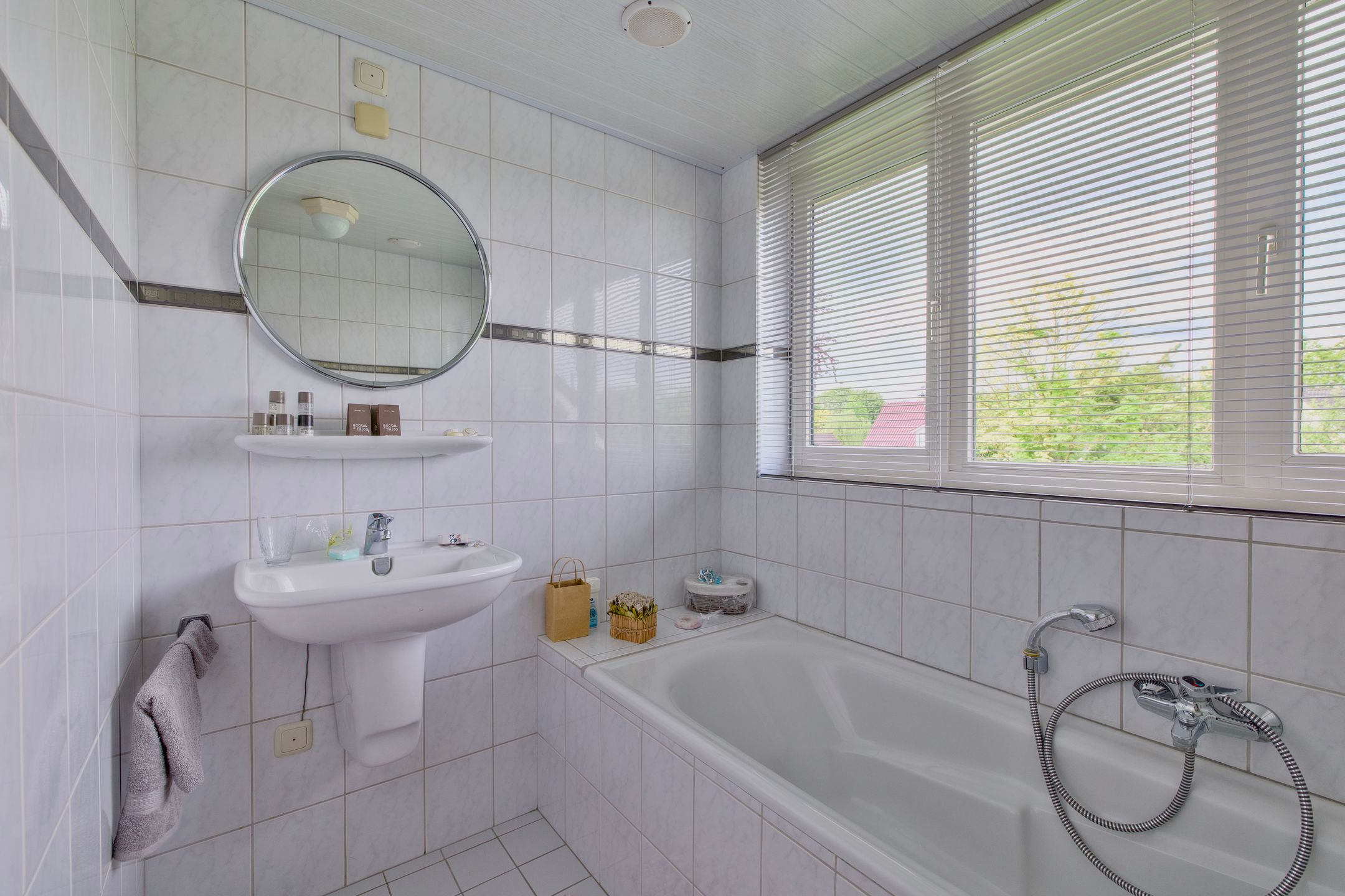Photo 39 of Veeneslagen 19